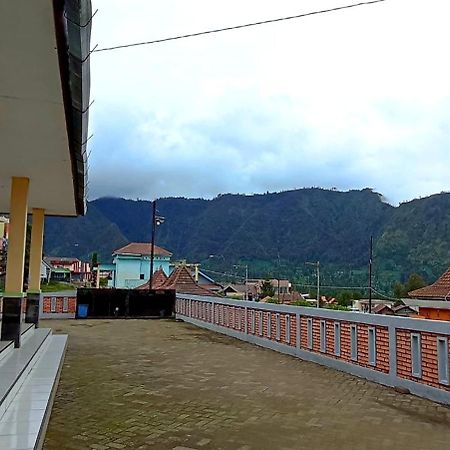 Bromo Holiday Guest House Ngadisari Esterno foto